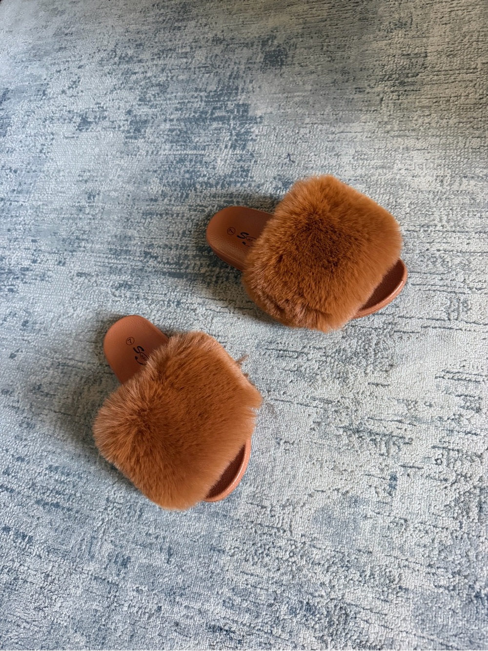 Cozy Faux Fur Slide Sandals in Rust